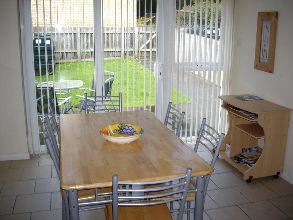 Causeway Holiday Homes Κόλερεϊν Δωμάτιο φωτογραφία