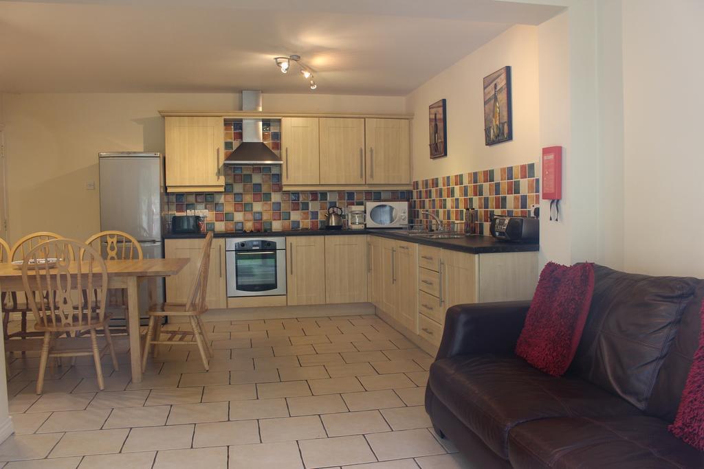 Causeway Holiday Homes Κόλερεϊν Εξωτερικό φωτογραφία